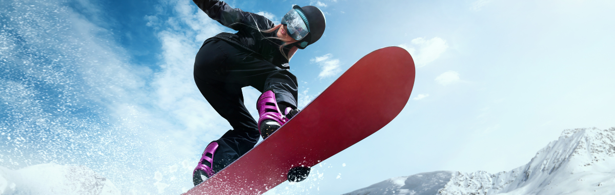 woman snowboarding