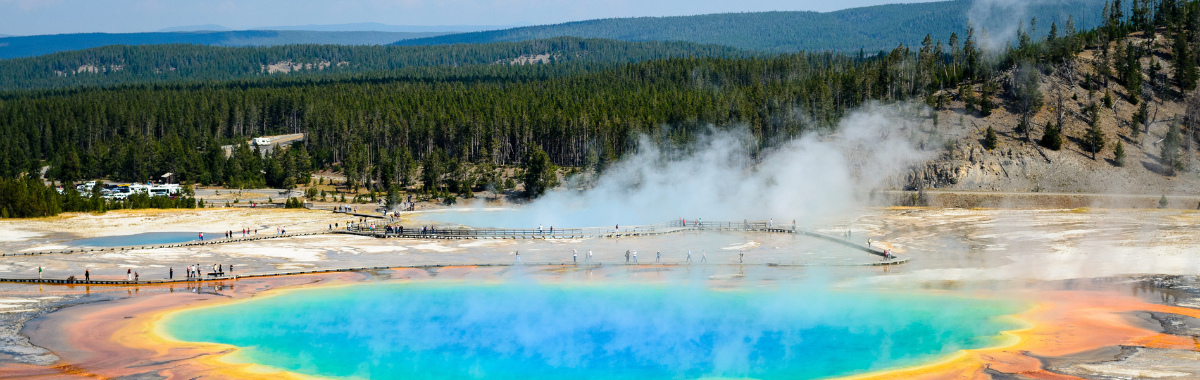 Blue Geyser in Yellowstone National Park